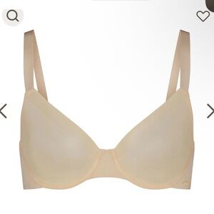 NWT SKIMS No Show Unlined Demi Bra‎ in Sand Sz 32B